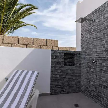 Ferienhaus Con Piscina Comunitaria Chayofa