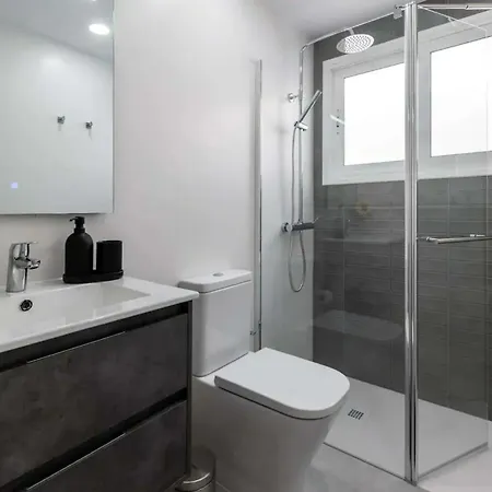Con Piscina Comunitaria